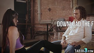 Petite actress has to serve a director