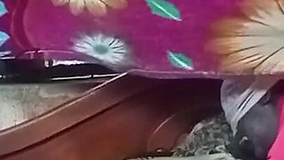 Video of Aunty and Delivery Boy Excited for Rain