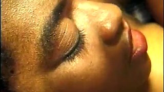 Steaming Black Cherry and studly Tony Eveready have xxx pulverize on the couch