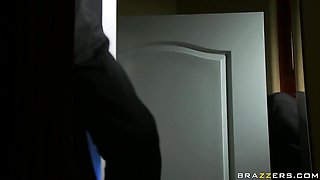 The Men In Plastic Masks With Jordan Ash, Alanah Rae, Nikki Sexx, Carlo Carerra - Brazzers