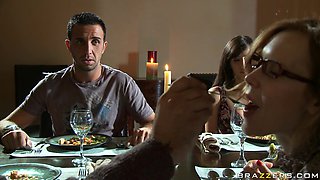 Dinner Time Fun With April O'neil, Keiran Lee - Brazzers