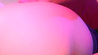 Trying Not to Cum Too Fast in Darya Jane