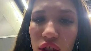 Shy_priincess masturbates in public toilet