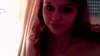 Pregnant Redhead Masturbates on Webcam