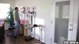 Emma Hix is a perfect blondie doctor