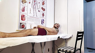 Patient Can't Handle It and Becomes Stiff in Front of the Nurse During the Exam