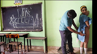 Indian School Teen 18+  Quickie Sex in Empty Class
