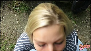 Daddys Luder - Public Deepthroat