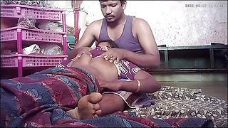 Tamil desi village house wife and housband kissing and romantic movement