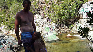 Public Sex By The Water Ended in Facial