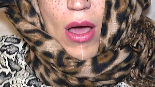 Muslim Stepmom in Hijab Sucks Stepson's Dick & Gets Fucked