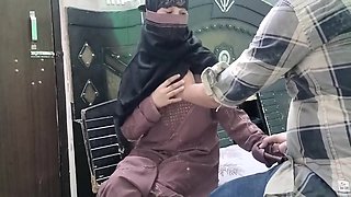 Little Stepsister In Law Ko Ghar Me Ghus Kar Jija Ne Choda