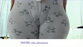 Camel Toe - Turkish MILF