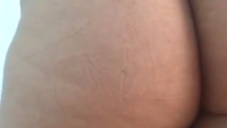 Turkish girl shows big boobs and ass on periscope