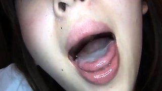 Japanese Blowjobs And Cum Facials Makoto Yuuki dv1274