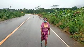 Hot Aunty Boobs Show In The Midst Of Beautiful Nature