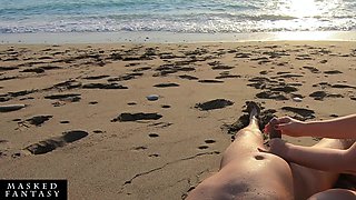 Beach Handjob: Beauty in Bikini Makes Him Get a Huge Cumshot at the Beach
