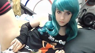 Amateur Webcam Teen Masturbates And Teases