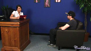 Savannah Secret - How Big Is Your Cumshot