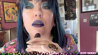 Curvy Hot Domme Tina Snua Smokes A Cigar With Lots of Creamy Exhales & Hard Pulls In Heavy Makeup & Gloves