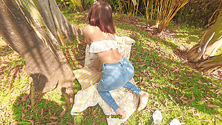 Ex-boyfriend reunion ends in a cumshot on the tits