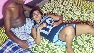 Hot Desi Bhabhi Fucks Young Indian Boy in Hardcore Anal Sex - Homemade HD Video