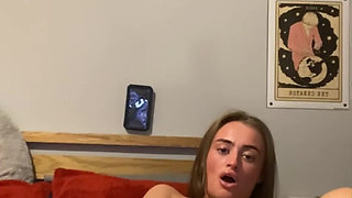 Big ass horny slut dripping over fingers soft moan turns to scream