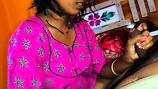Desi -My older stepsister for the first time my cock shook for such a long time, for the first time I inserted my cock in her pu