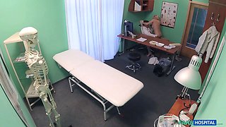 Blond cougar likes the doctors amazing Big Dick - faux hospital