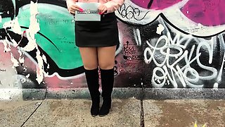 Cockhungry blondie pleasing stranger