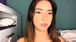 Tasty Pantyhose Babe in Kinky Solo Webcam Show