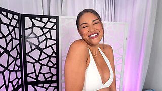 Busty Gizelle Blanco Fucked By Doctor After Her Check Up