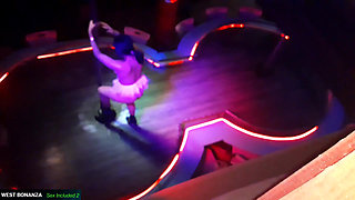 SHE SUCKS MY COCK - I SUCK HER PUSSY