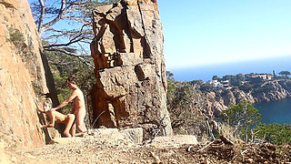 Hot Couple Outdoor Sex in the Middle of a Path, Amateur