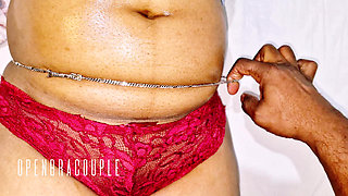 Desi aunty navel fetish show navel oil massage