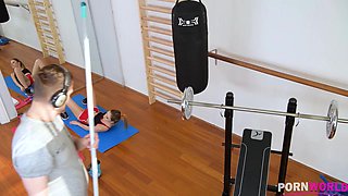 Hardcore Gym Sex Sesh