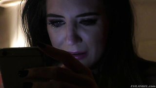 Fingering sex with pure Samantha Bentley from Buttman