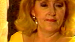 Blonde Amateur Mature Sucked a Big Cock Before She Get Fuck
