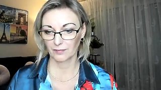 Webcam milf with breast milk live hardcore masturbate