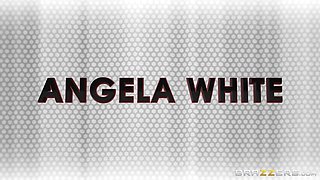 The Wrong Massage Feels So Right With Johnny Castle, Angela White - Brazzers
