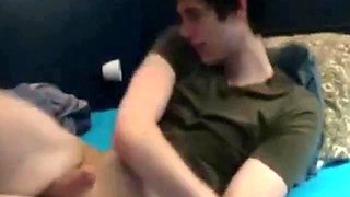 Twink's Hot Bubble Butt Cam Show