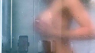 Ebony girl showers her big ass amp masturbating