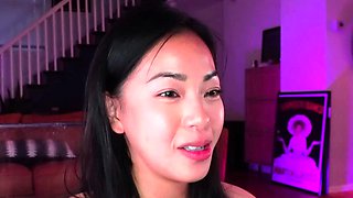 Amateur webcam asian girl