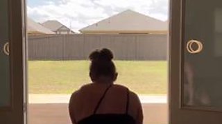 Stretch with Simone Steele