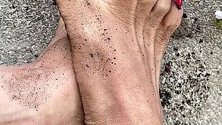 Melove Sexy Dirty Feet with Long Red Toe Nails