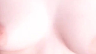 I Got Shaking Orgasm During Nipple Play!