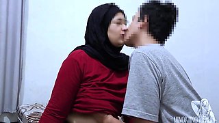 My Hijab Give Me A Blowjob And Lick My Cum When Back To Village