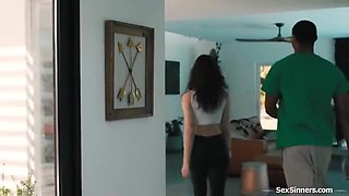 For A Teen 18+ She Knows How To Handle A Bbc - Liz Jordan