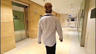 Lucky Security Guard in Hotel Fuck Visitor