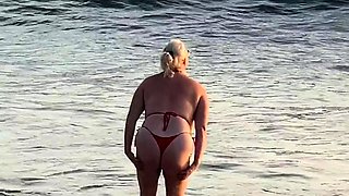 Blonde amateur milf does anal on pov camera 11